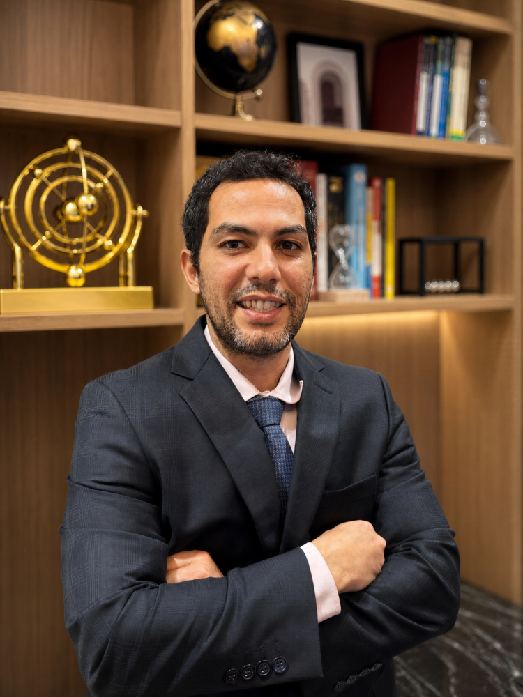 Dr. Renato de Andrade Macedo